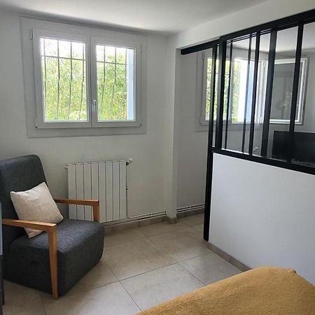 Location Appartement Dans Mas Provencal Monteux Luaran gambar