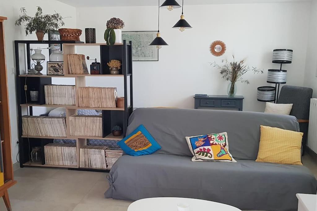 Location Appartement Dans Mas Provencal Monteux Luaran gambar