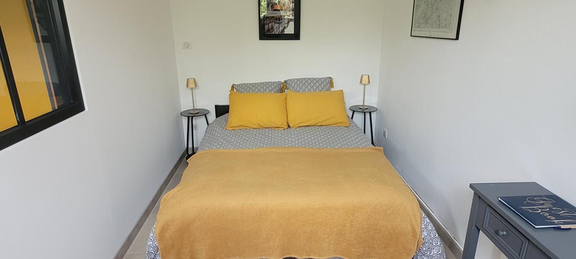 Location Appartement Dans Mas Provencal Monteux Luaran gambar