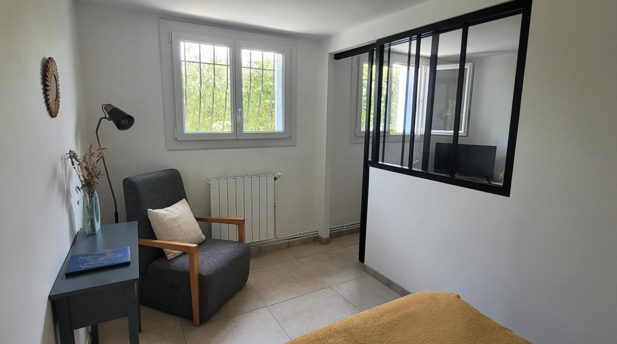 Location Appartement Dans Mas Provencal Monteux Luaran gambar